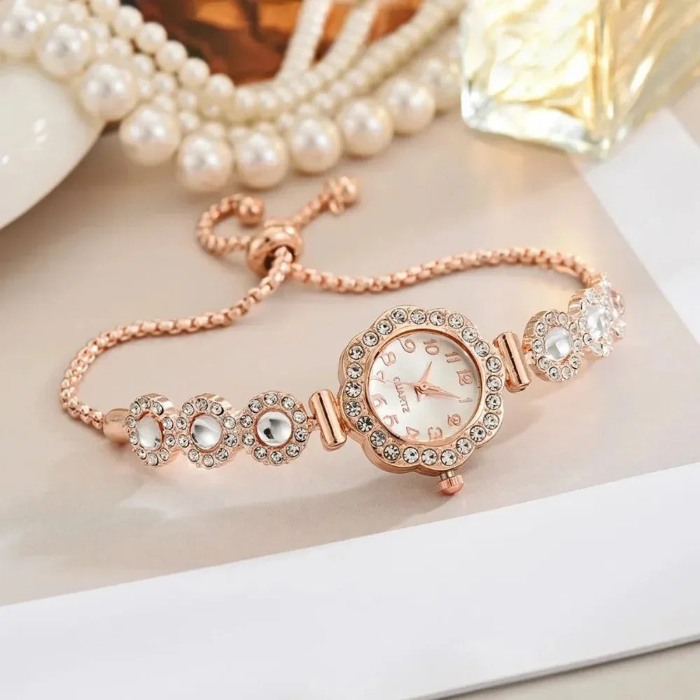 2025 Women's Luxury Flower-Shaped Quartz Watch with Diamond Accents