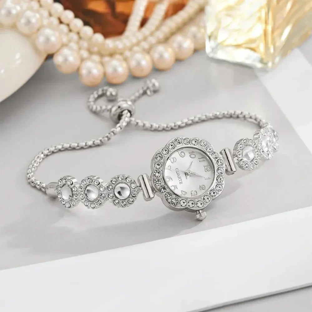 2025 Women's Luxury Flower-Shaped Quartz Watch with Diamond Accents